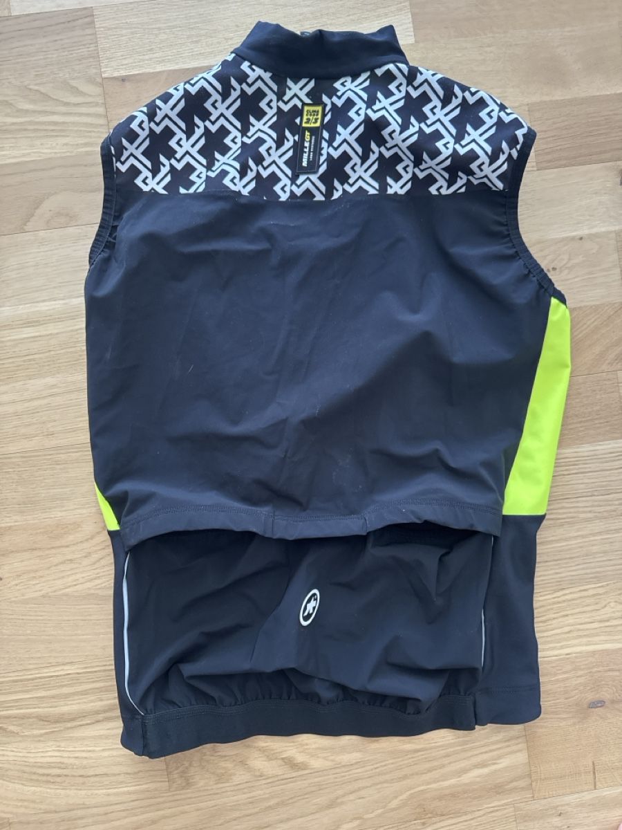 Assos Gilet & Giacche: Assos Mille GT Airblock Weste – Usato da Hunzenschwil venduto da mila012 4