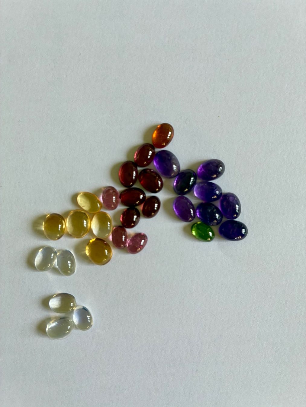 Edelsteine: Halbedelsteine Cabochon – Gebraucht aus Zürich von Mauersegler