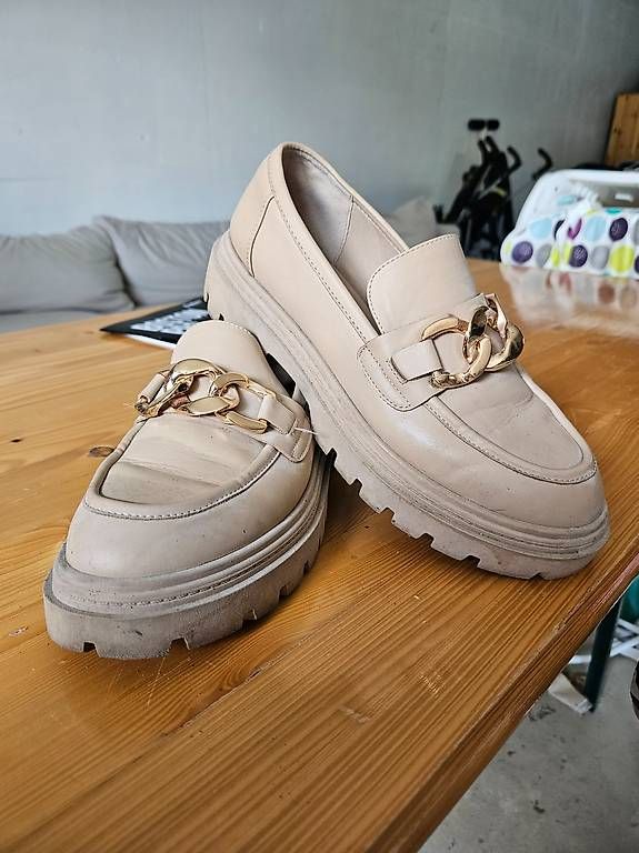 Damenschuhe: Mokassins Grösse 39 – Gebraucht aus Henau von Micla13