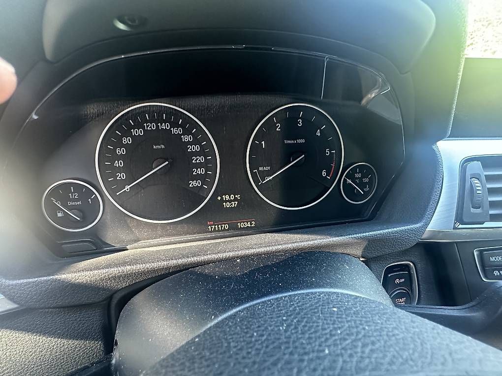Automobili: BMW 320d xDrive Touring  gepflegt – Usato da Gebenstorf venduto da Suisse1956 2