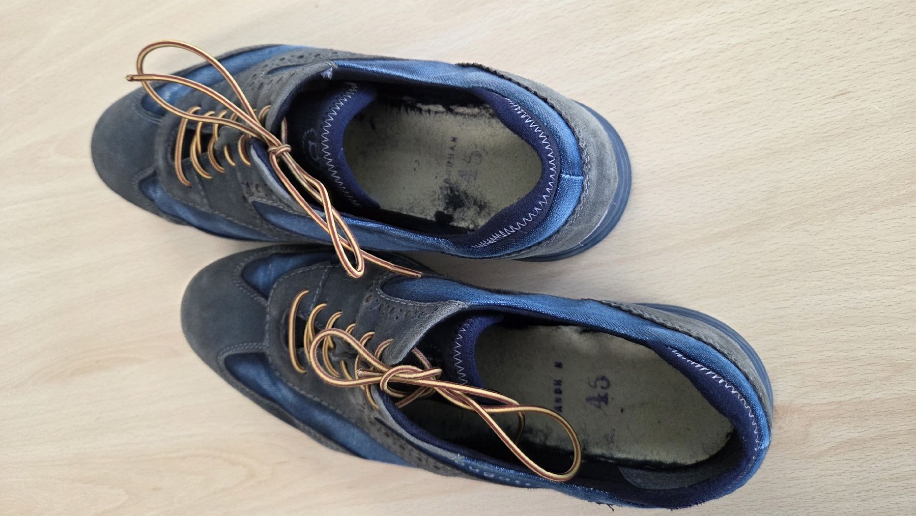 Bugatti Herrenschuhe: Bugatti Schuhe  – Gebraucht aus Ennetmoos von Comtronic 2