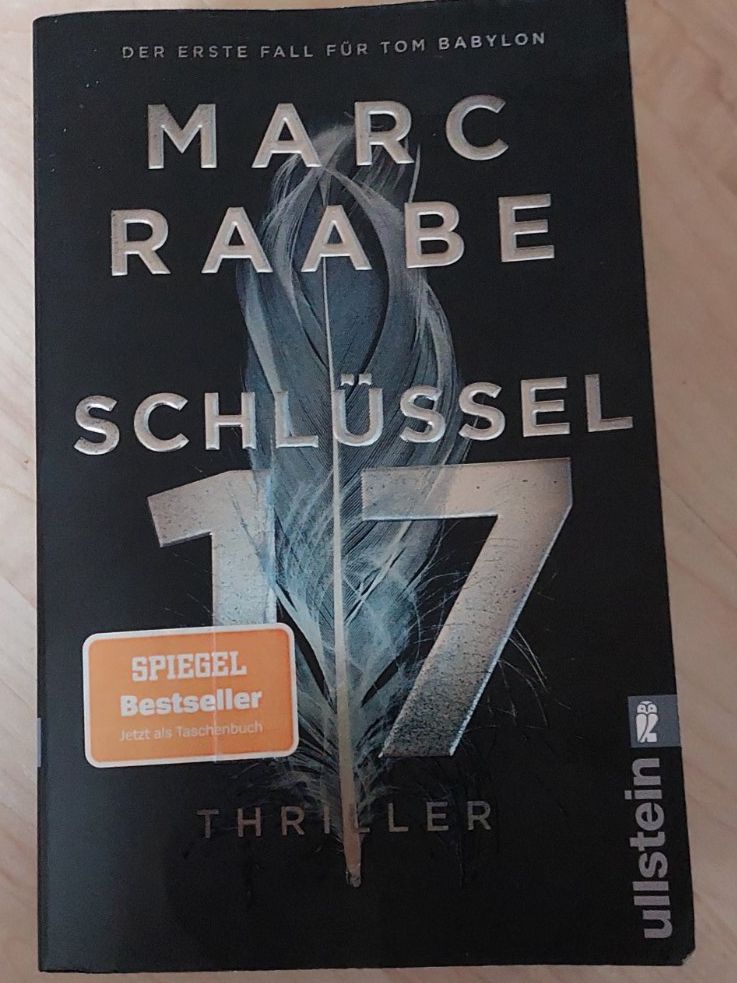 Libri: Schlüssel 17 von Marc Raabe – Usato da Samstagern venduto da Bladetigi