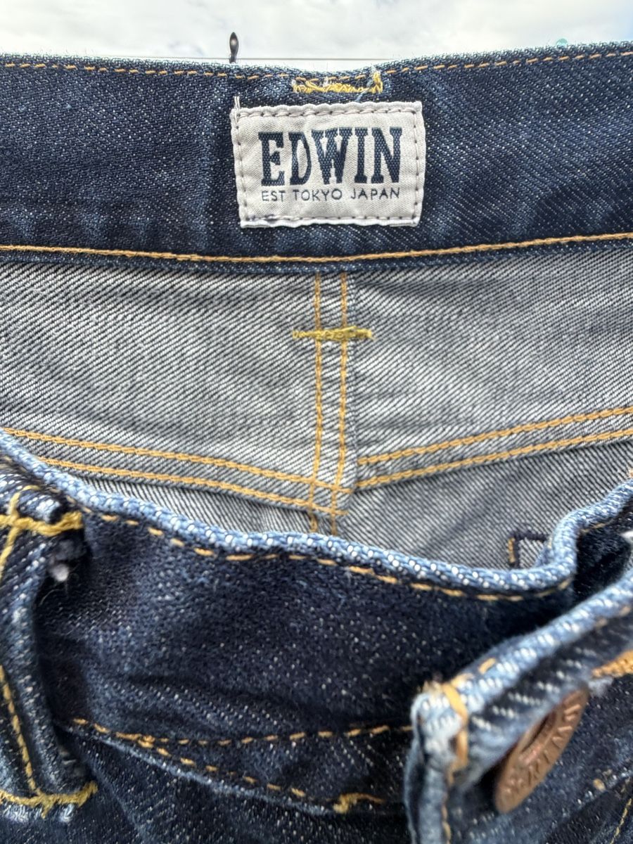 Edwin Jeans: Edwin ED-80 / slim tapered/ 33 x 32 – Usato da La Tour-de-Peilz venduto da manattma 1
