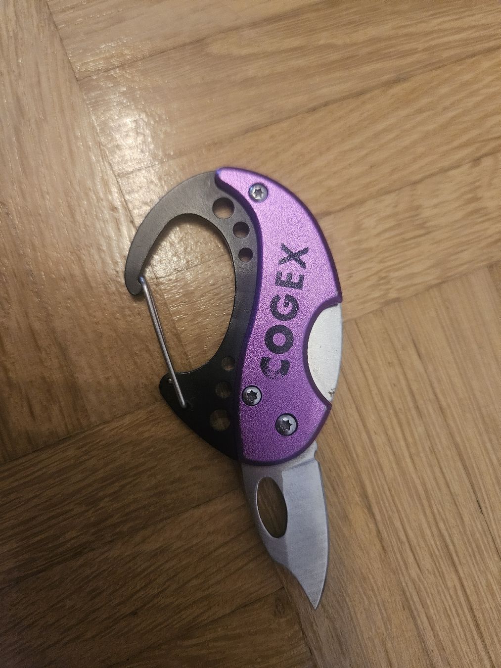 Coltelli tascabile: Taschenmesser Cogex mit Karabiner violett – Usato da Dickbuch venduto da lea_6m8c