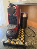 Nespresso Maschine Rot mit Milchschäumer + Kapselhalter