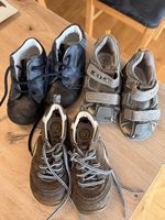 Schuhe in Grösse 21