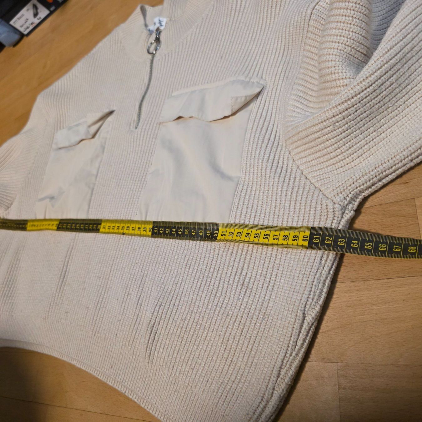 Pulls & Sweat-shirts: Oversize Pullover Creme mit Reißverschluss M/L – D'occasion à Wald ZH par CapLux 8