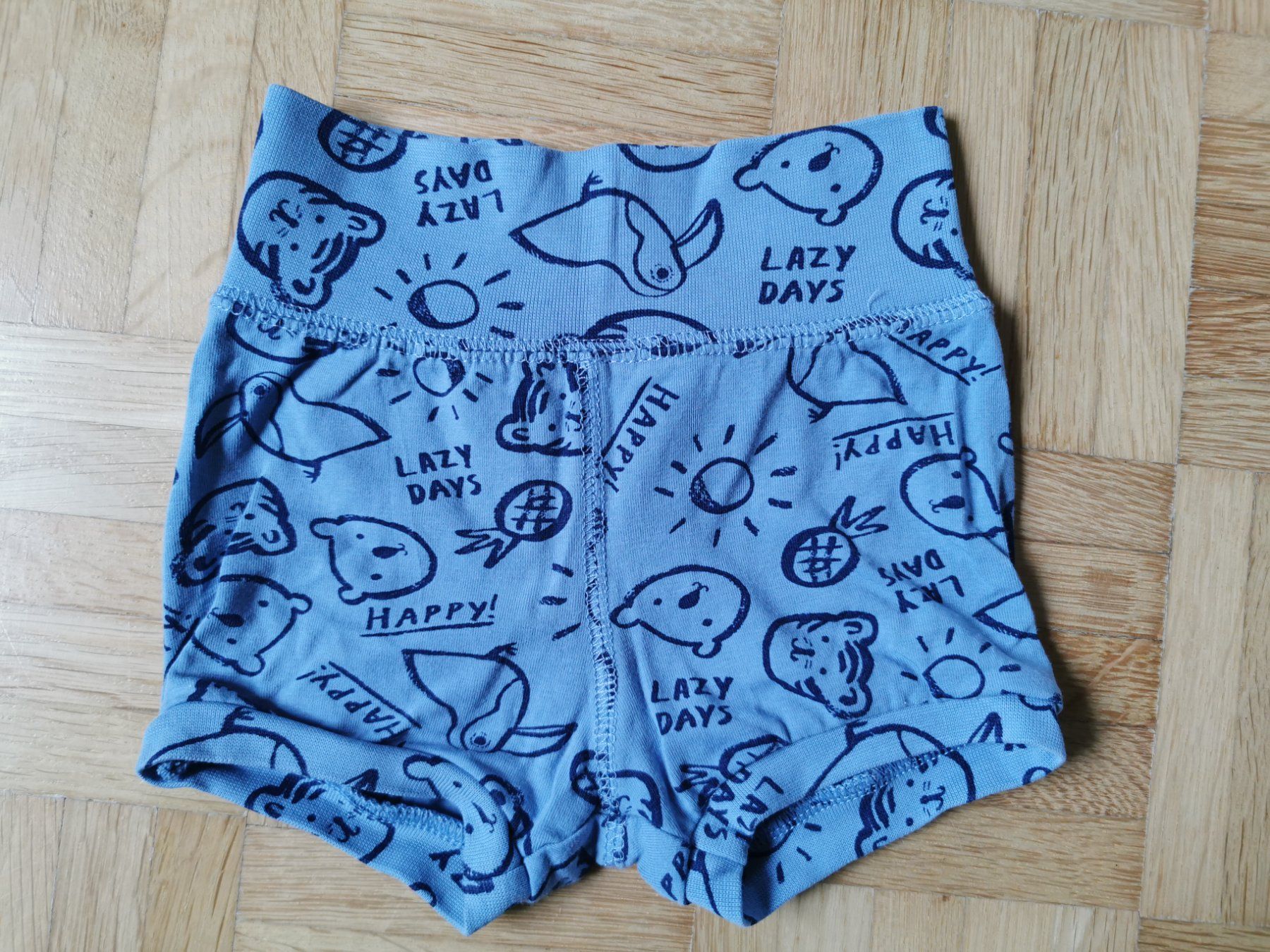 H&M Pantaloni: Shorts H&M Gr. 62 – Usato da Stäfa venduto da flamingo_17