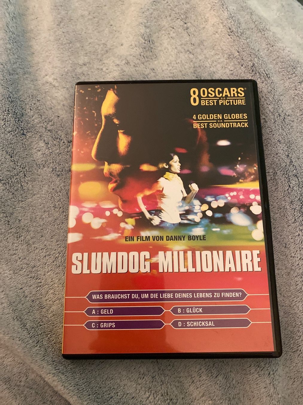 Tutti i DVDs: Slumdog Millionaire DVD – Usato da Dübendorf venduto da GinaGiulia