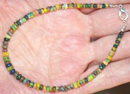 Armband L-3665 – Äthiopische schwarze Multi-Feuer Opal Ronde