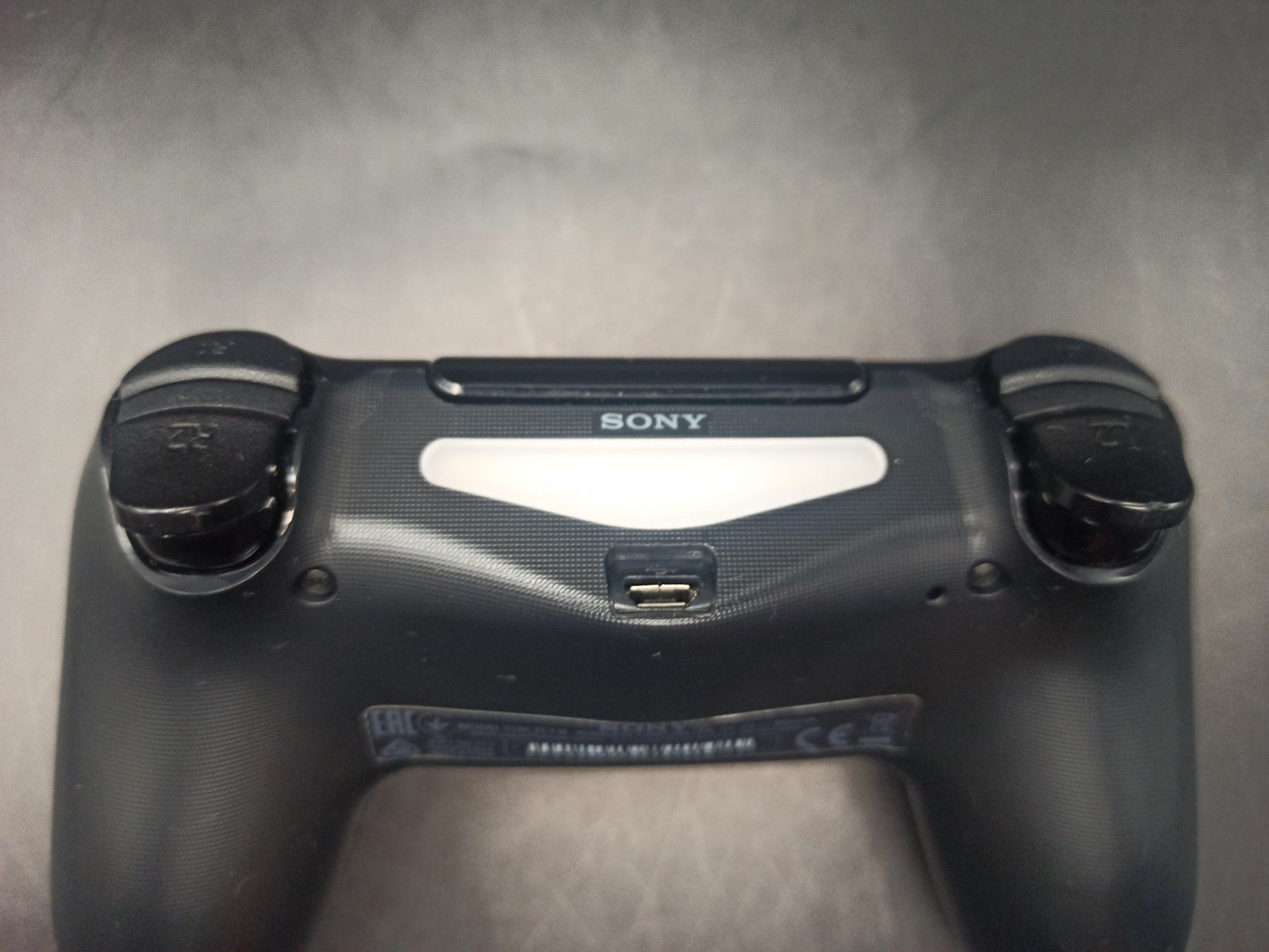 Controller: Original Controller Sony PS4 Wireless DualShock 4 V1 BLACK – Usato da Oberweningen venduto da mar_87mx 5