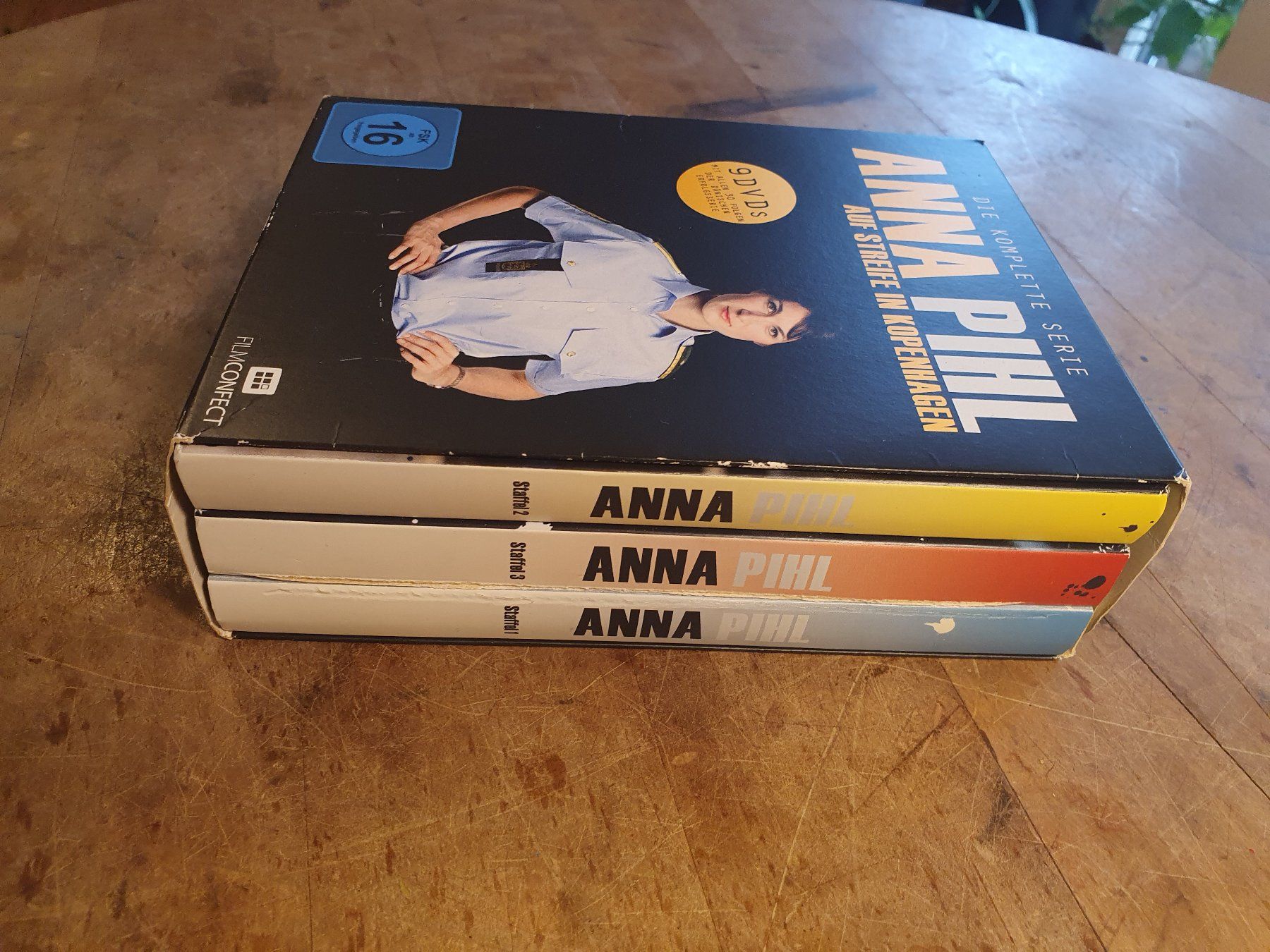 Tutti i DVDs: Anna Phil - Die komplette Serie – Usato da Zürich venduto da loosebone 1
