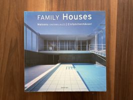 Traumhafte Einfamilienhäuser - modern und elegant im Sommer