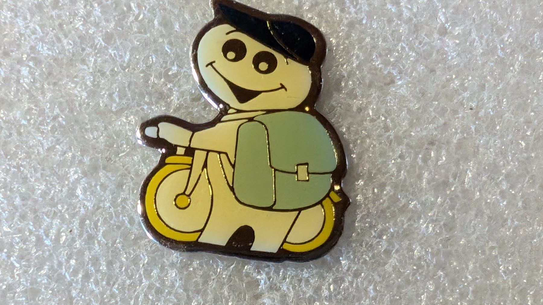 Placchette & Badge: Ansteckpin 225: Maga Bio – Usato da Oppligen venduto da Pin-Fall-Shop