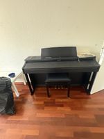 Digital Piano Roland HP203 mit Hocker guter Zustand
