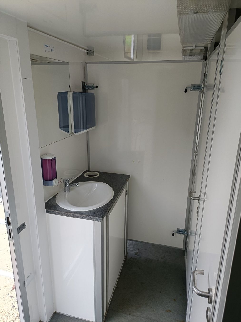 WC: WC-Wagen mieten – Gebraucht aus Winterthur von Chrigel227 4