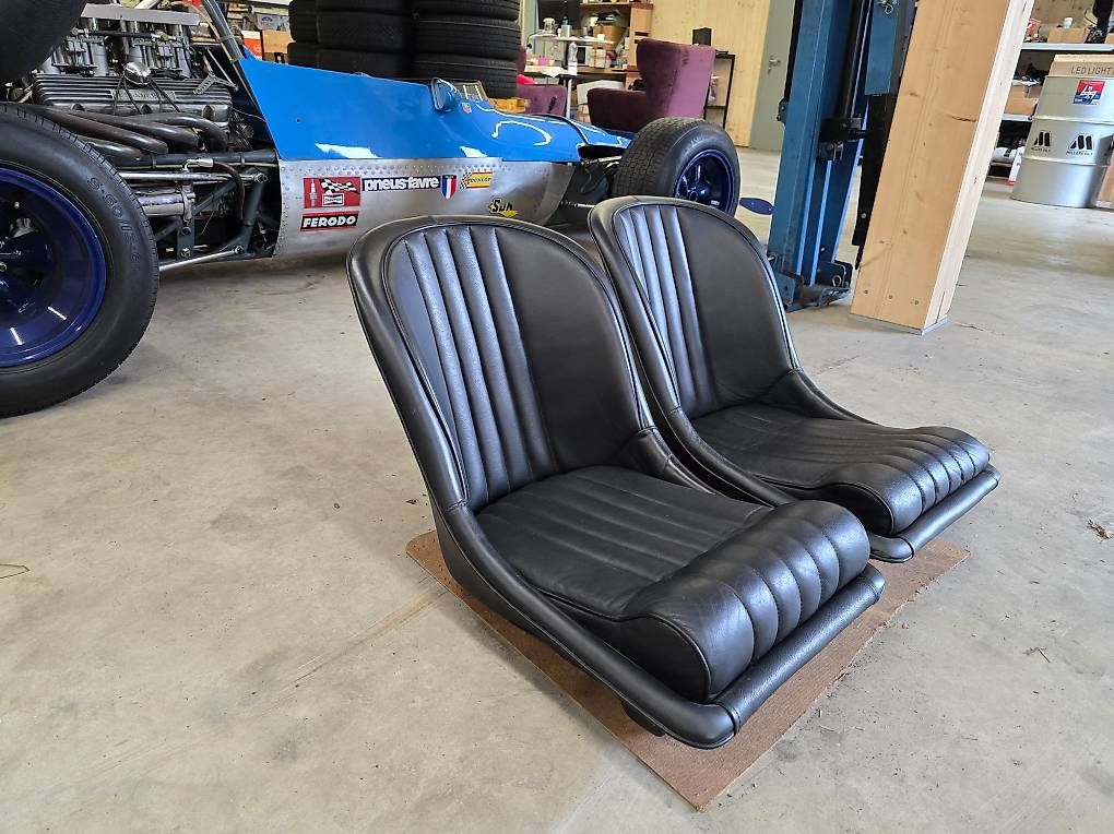 Tutti pezzi di ricambio auto: Shelby Cobra Sportsitze – Usato da Grosswangen venduto da LUNI_Classic_Cars 1