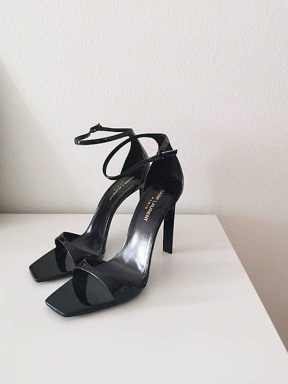 Scarpe da donna: YSL Sandalen neu, Grösse 39 – Usato da Cham venduto da lenitchki