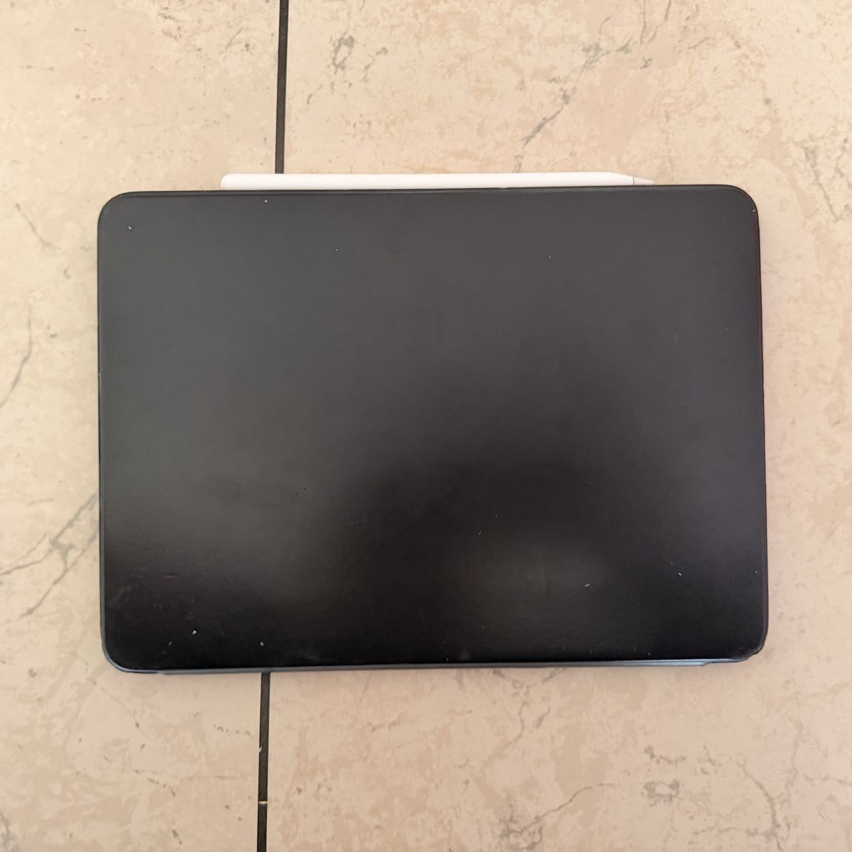 Apple Tablet PC: iPad Pro 11 256GB WiFi + Pencil + Magic Keyboard – Usato da Oberengstringen venduto da yuzveki 6
