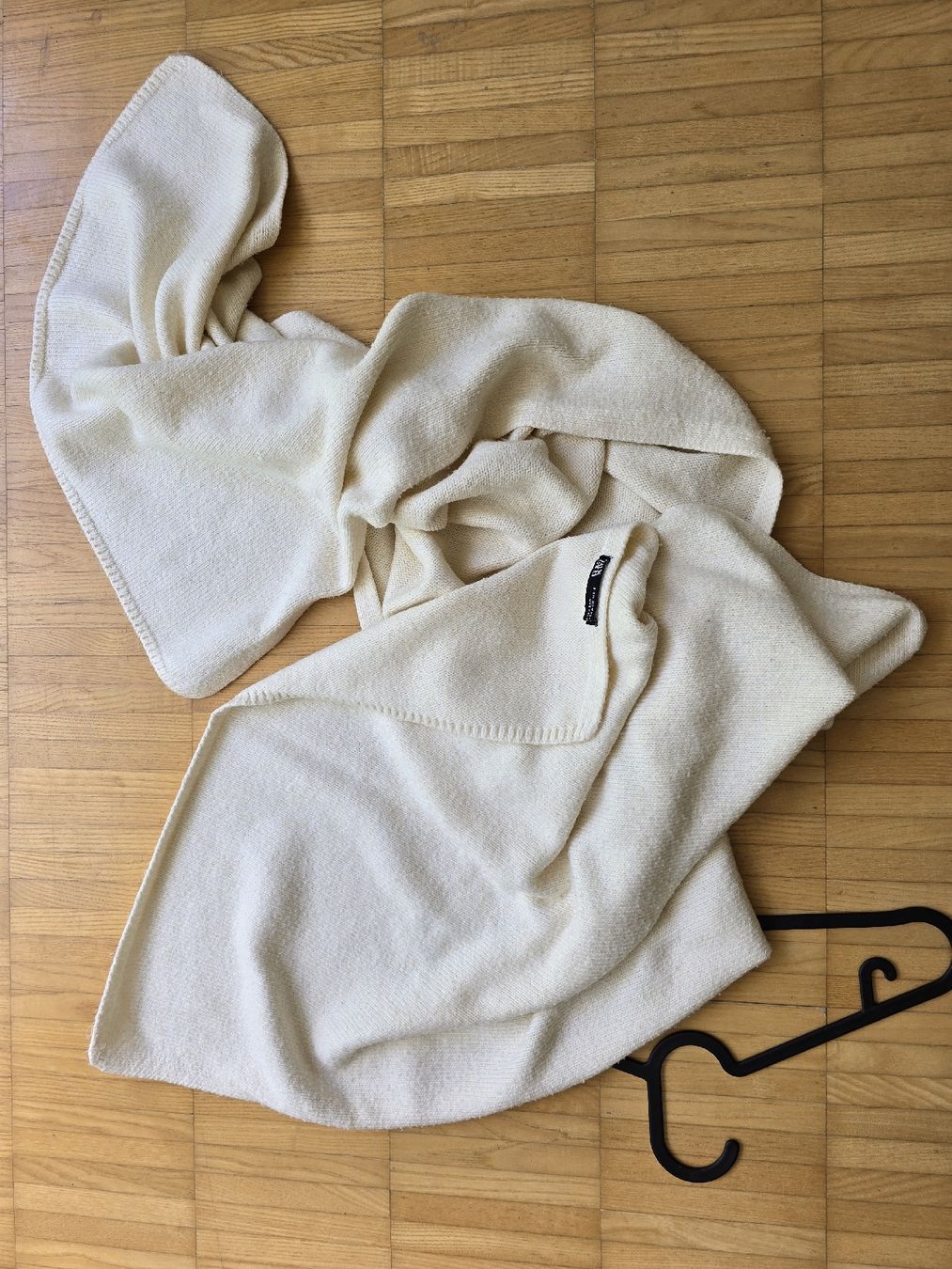 Zara Foulard & Sciarpe: ZARA Strickschal, beige – Nuovo (secondo la descrizione) da St. Gallen venduto da A.W.128 3