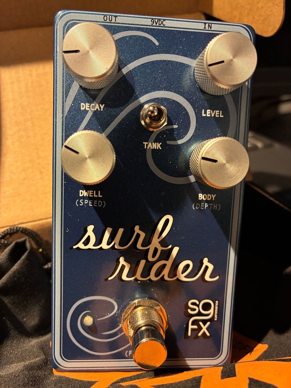 Strumenti musicali: Solid Gold FX Surf Rider IV Reverb – Usato da Stein am Rhein venduto da metti-swiss 2