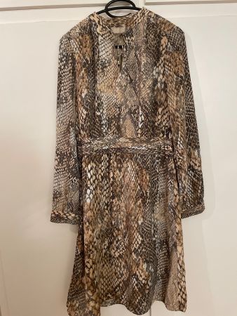 Kleid