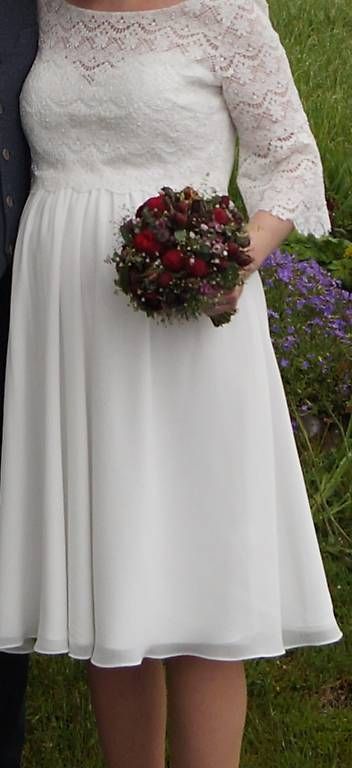 Robes: Umstandsbrautkleid – D'occasion à Entlebuch par sonnsyte20
