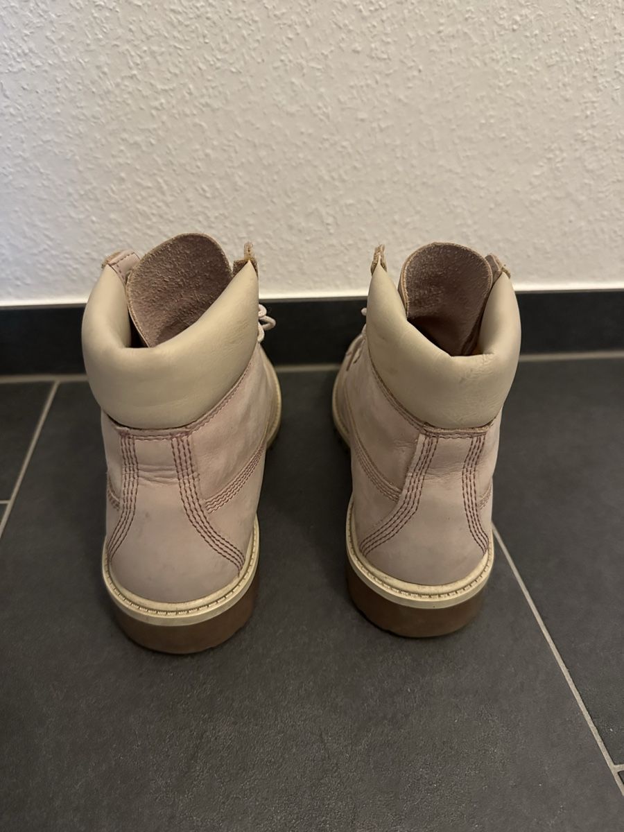 Timberland Chaussures hommes: Timberland Boots in rosa  – D'occasion à Basel par jane_2h95 3