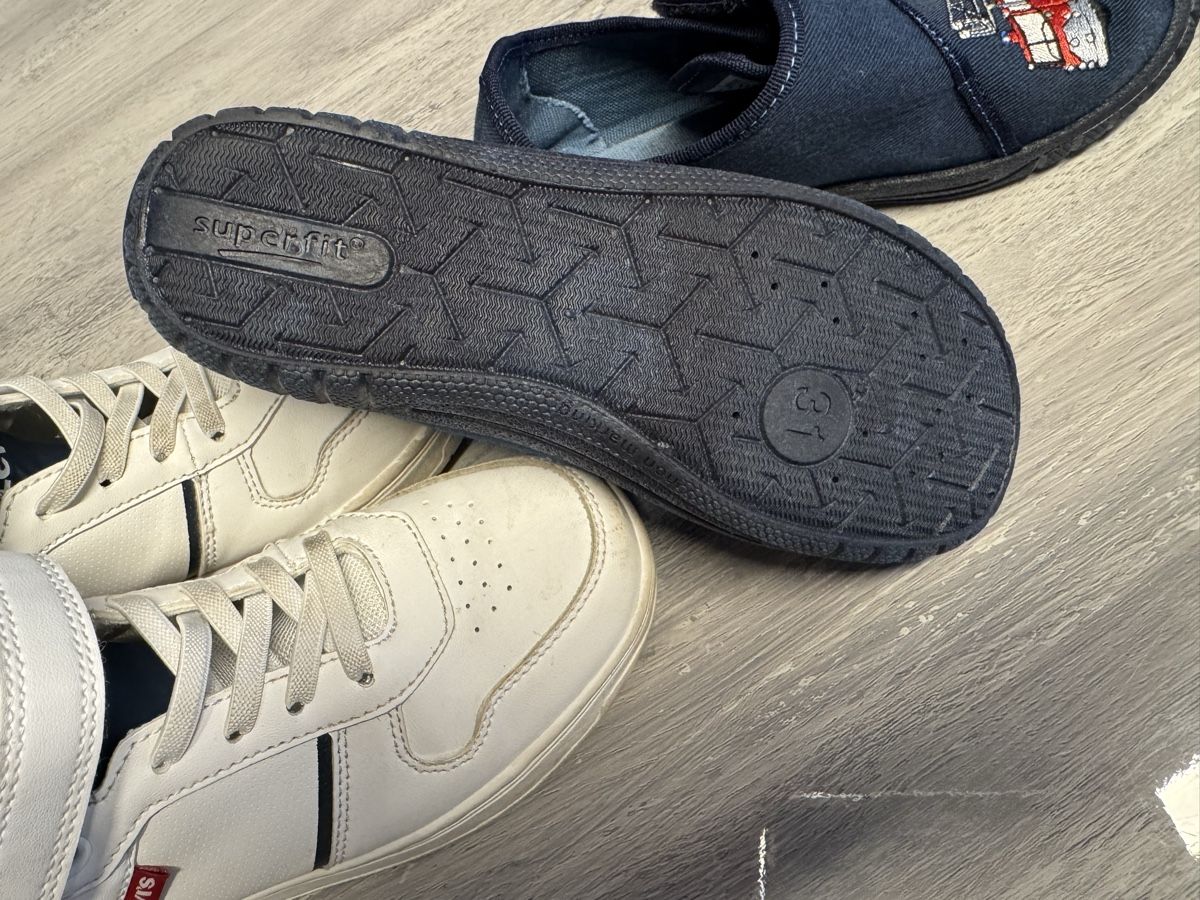 Superfit Chaussures garçon: Kinderschuhe – D'occasion à Flaach par Jelena.ristic93 2