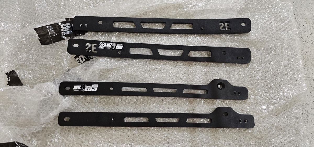 Recaro Tutti pezzi di ricambio auto: Speedengineering Recaro Poleposition Schienen adapterplattte – Nuovo (secondo la descrizione) da eglisau venduto da schmied1992