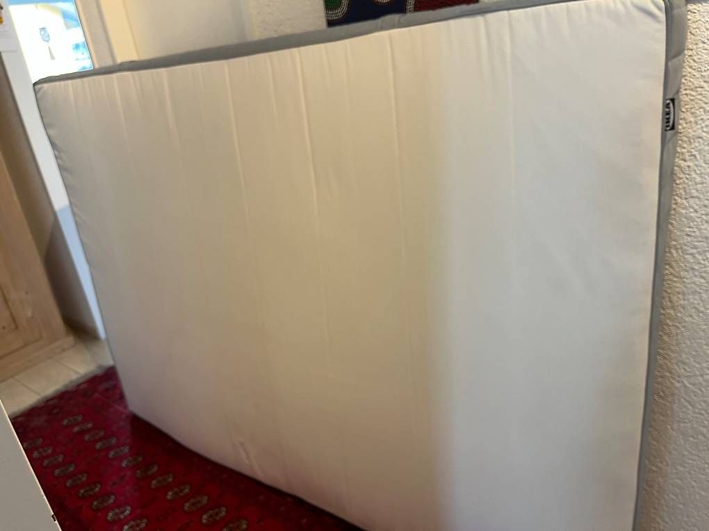 Materassi: Matratze 140x200 cm – Usato da Andwil SG venduto da Chrismes 1