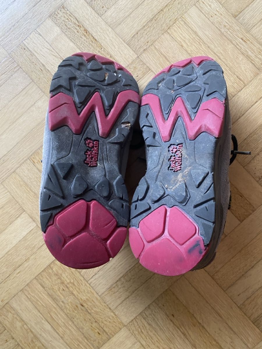 Jack Wolfskin Chaussures garçon: Trekkingschuhe Jack Wolfskin Gr 34 – D'occasion à Uitikon Waldegg par VK2013 4