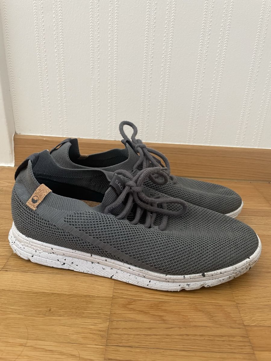 Scarpe da donna: Sneakers – Usato da Zürich venduto da Luana_soph