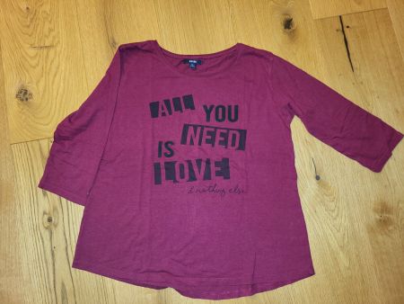 T-shirt bordeaux manches 3/4, message d'amour XS 152-158