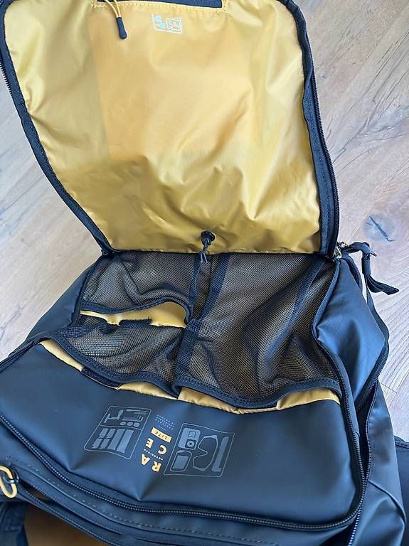 Sacs à dos: Schwarzer Transportrucksack Race Lite von Decathlon – D'occasion à Brugg AG par Knup0 2