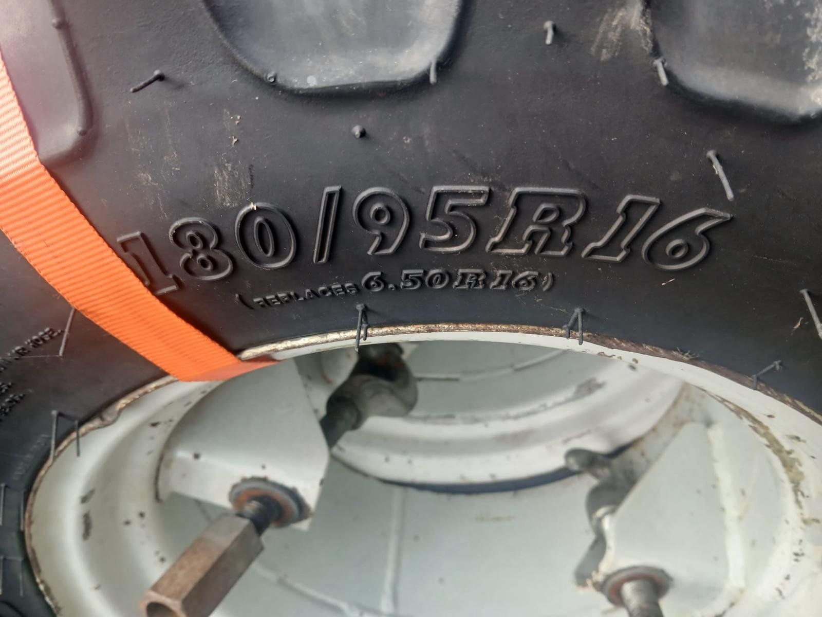 Pneus & Roues: Doppelräder – D'occasion à Hagenwil par Wclaas 4
