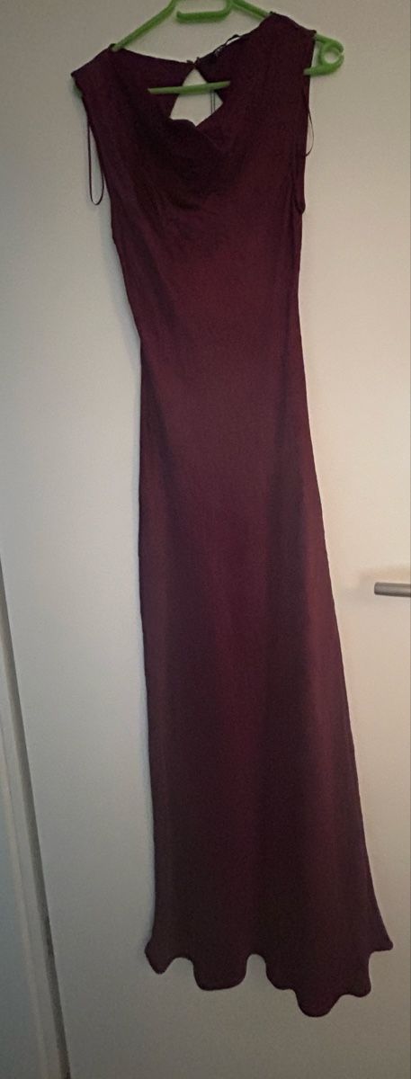 Zara Robes: Robe longue violet  – Neuf avec emballage d'origine à Neuchâtel par EllenB 3