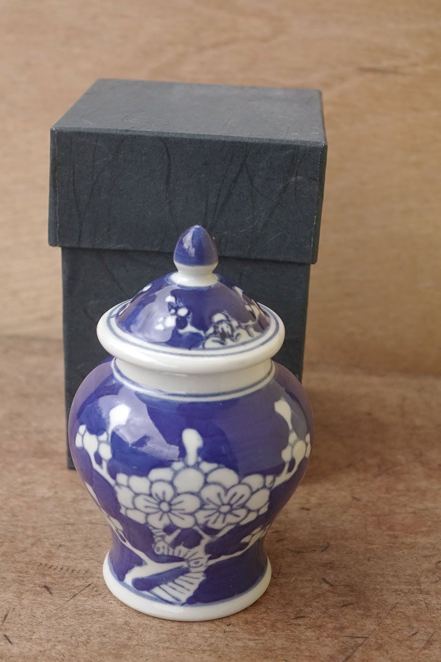 Pentole: Chinesisches Porzellangefäss Teedose – Nuovo e nell'imballaggio originale da Winterthur venduto da Hiruko 6