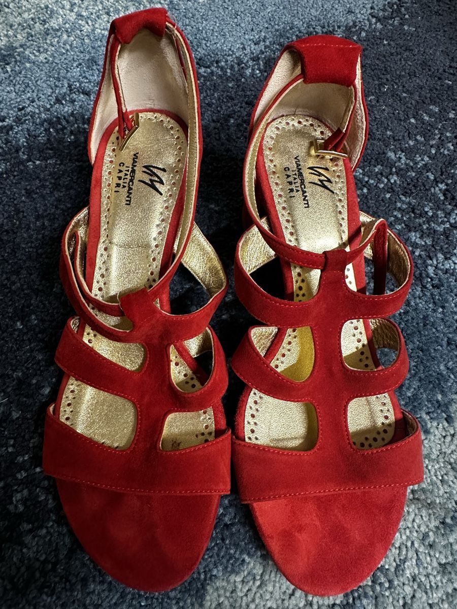 Damenschuhe: Tanzschuh- Leder/rot – Gebraucht aus Hausen AG von Nah5yj