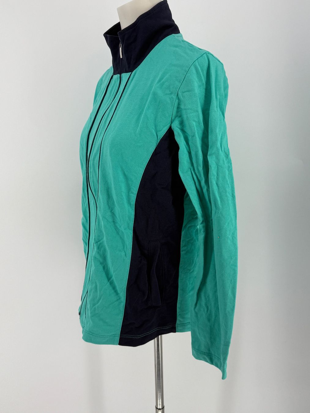Pullover & Sweatshirts: Sweatjacke/ Jacke Gr. 40 – Gebraucht aus Auenstein von moin. 1
