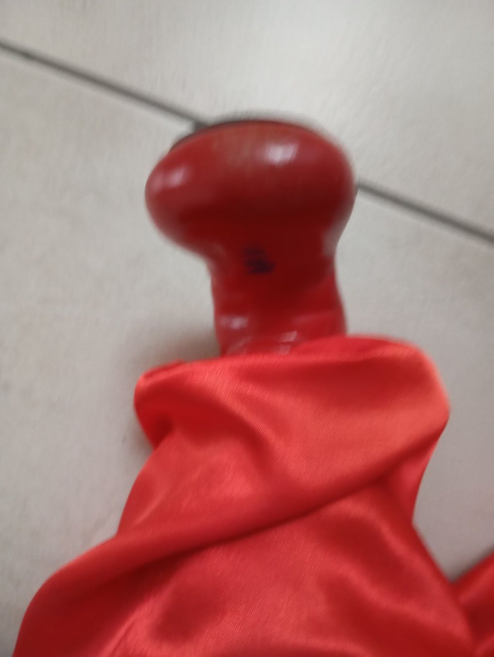 Statuette: Clown-Figur auf einem antiken Kinderstuhl – Usato da Oberägeri venduto da baerghuus 4