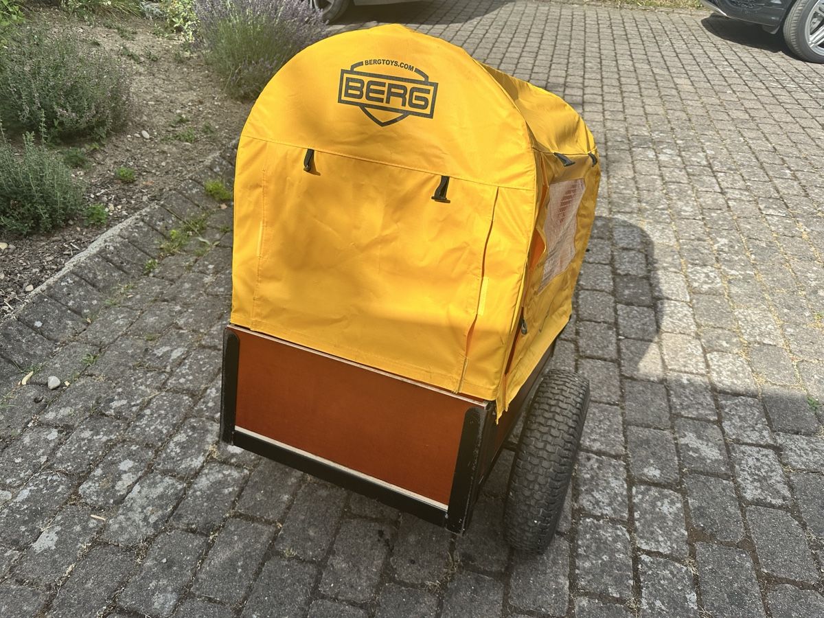 Fahrzeuge für Kinder: Berg Anhänger mit Kippfunktion – Gebraucht aus Aarwangen von Dcharger 3