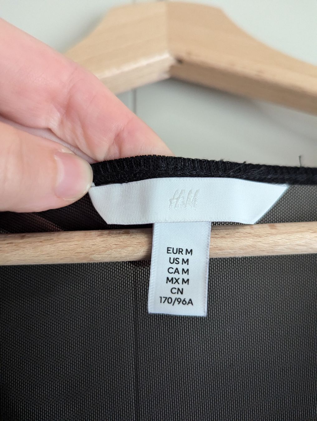 H&M Vestiti: H&M Mesh Dress - Size M - Sheer, Chic – Nuovo (secondo la descrizione) da Zürich venduto da ali_w7gy 1