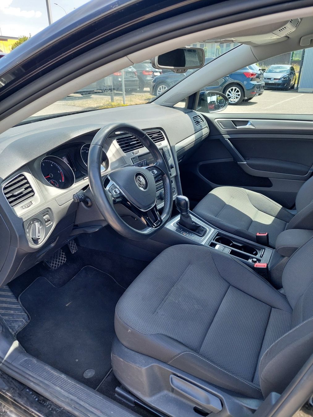 VW Automobili: VW Golf Var. 2.0TDI DSG – Usato da Langenthal venduto da garagegautschiag 7