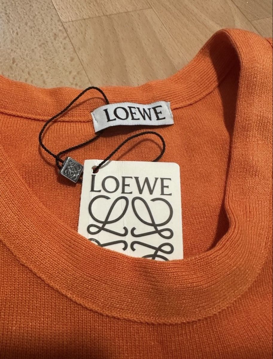Top: LOEWE Top – Nuovo e nell'imballaggio originale da Volketswil venduto da 8003 2