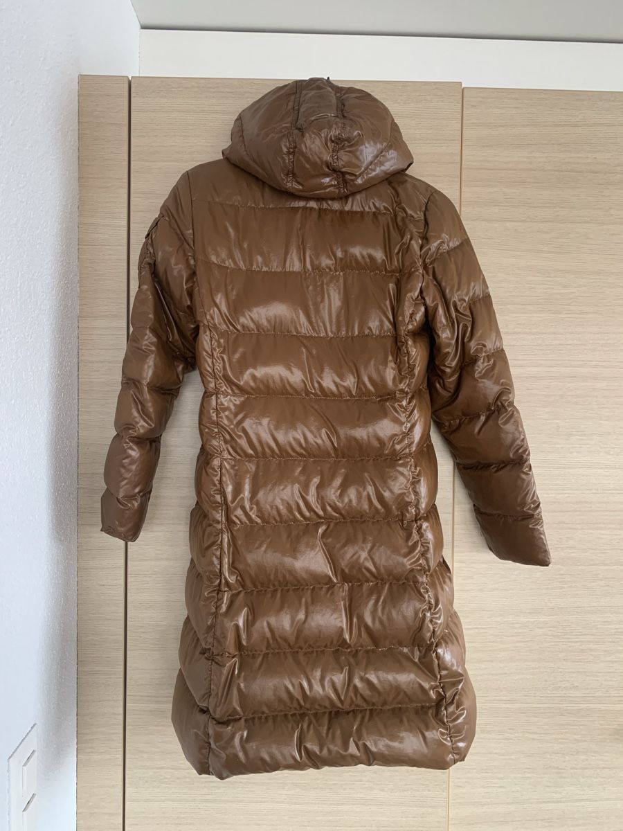 Moncler Cappotti: Original Moncler Moka Coat XS – Usato da Langnau am Albis venduto da Jean1982 1