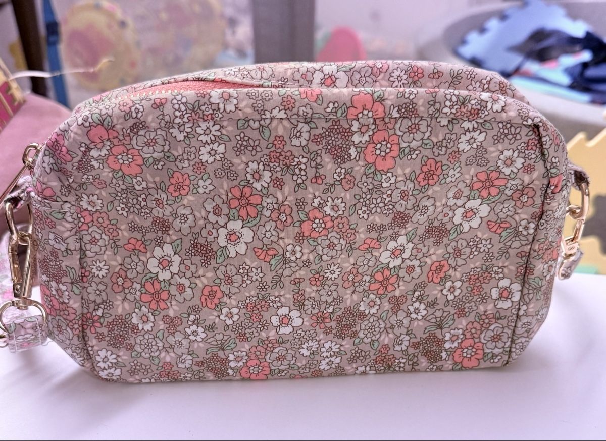 Borse da donna: New crossbody bag – Nuovo (secondo la descrizione) da Mendrisio venduto da ketolin