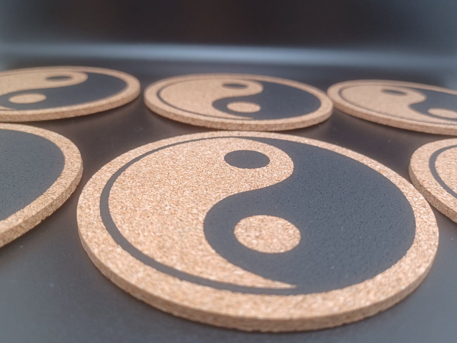 Sottobicchieri: Untersetzer "Yin -Yang" Kork 9cm – Nuovo e nell'imballaggio originale da Turbenthal venduto da enjak 1