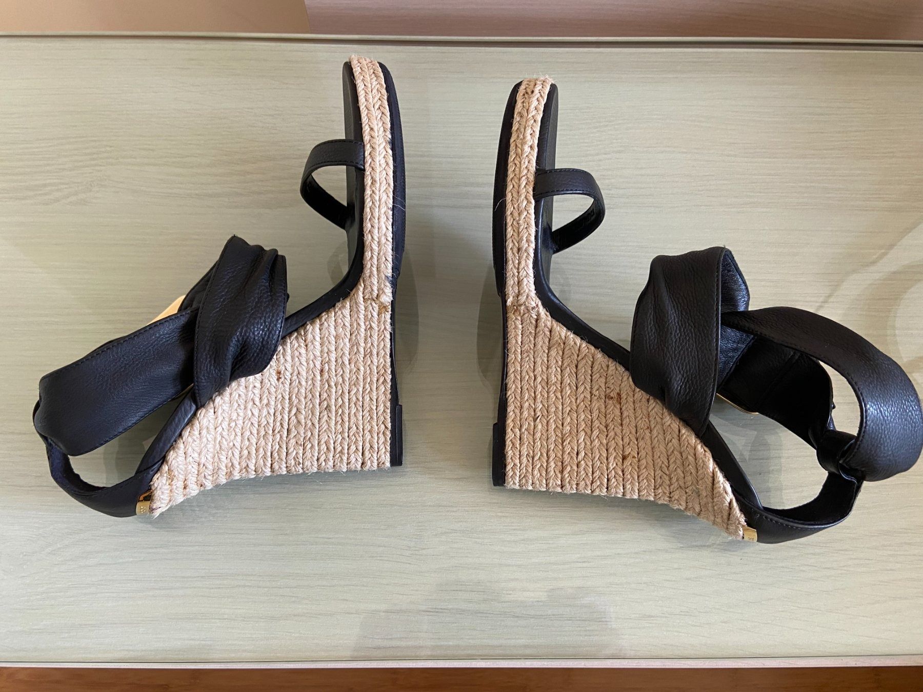 Burberry Damenschuhe: Burberry Wedges Catsbrook Grösse 36 – Gebraucht aus Zürich von Maki8 1