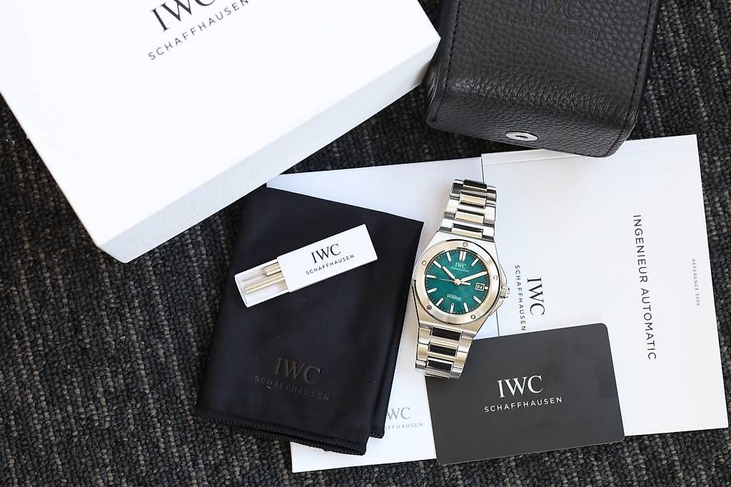 IWC Orologi: IWC Ingenieur 40 IW328903 – Usato da Wollerau venduto da RekociTimepieceGmbH 8